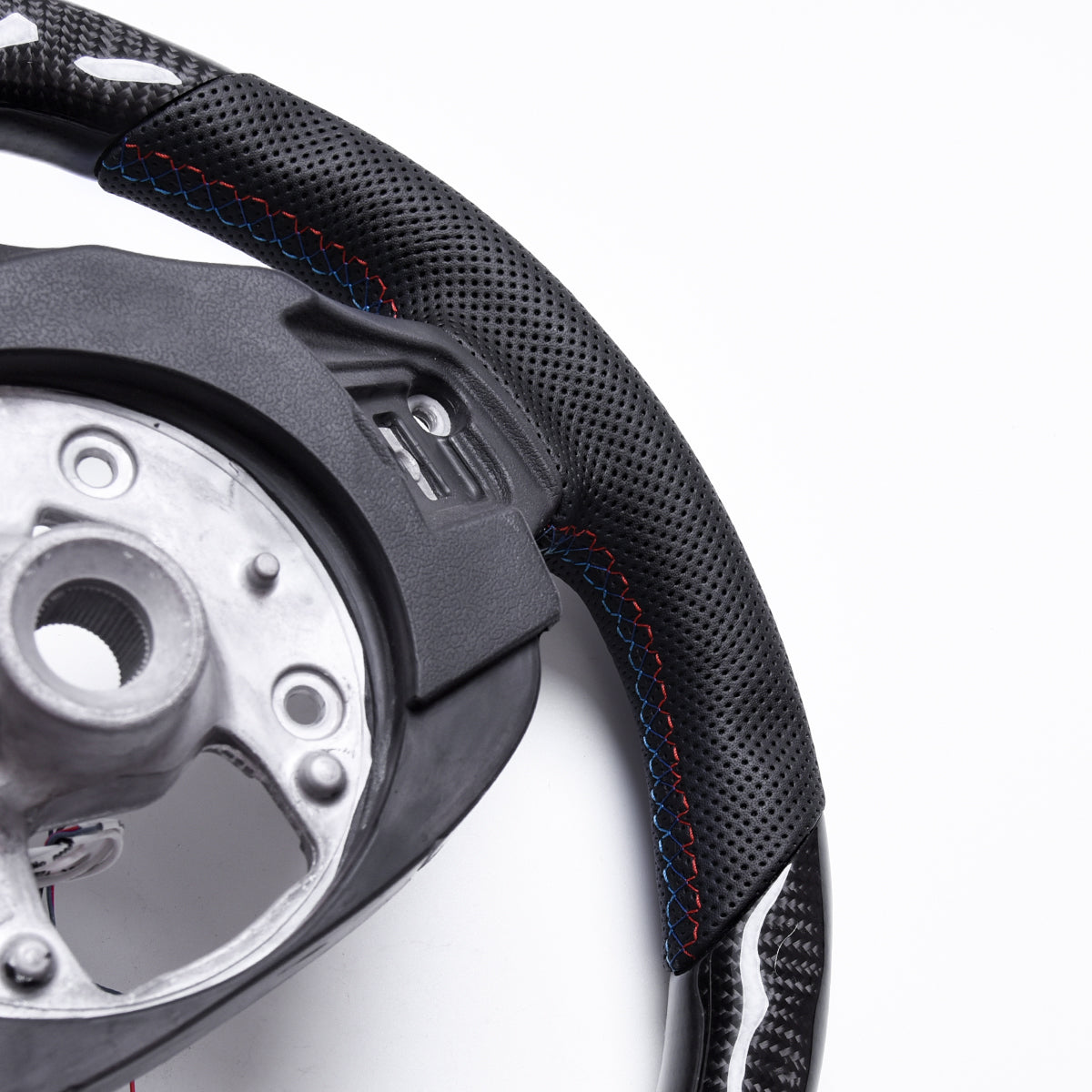 Revolve Carbon Fiber LED Steering Wheel BMW M5 G30 G31 G38 G32 G11 G12 G14 G15 G16 G01 G02 G05 G06/5 6 8 Series X3 X4 X5 X6 - revolvesteering