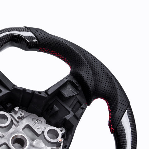 Revolve Carbon Fiber OEM Steering Wheel Tesla Model Y 2017-2023 - revolvesteering