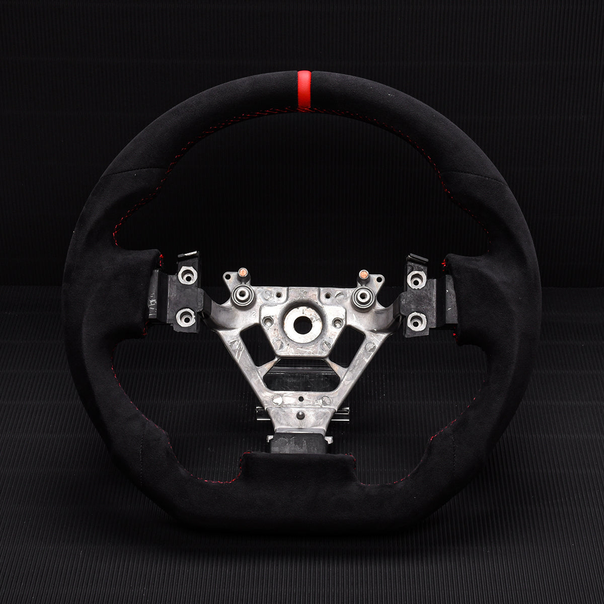 Revolve Alcantara Steering Wheel for Nissan 350Z 2003-2009 - revolvesteering
