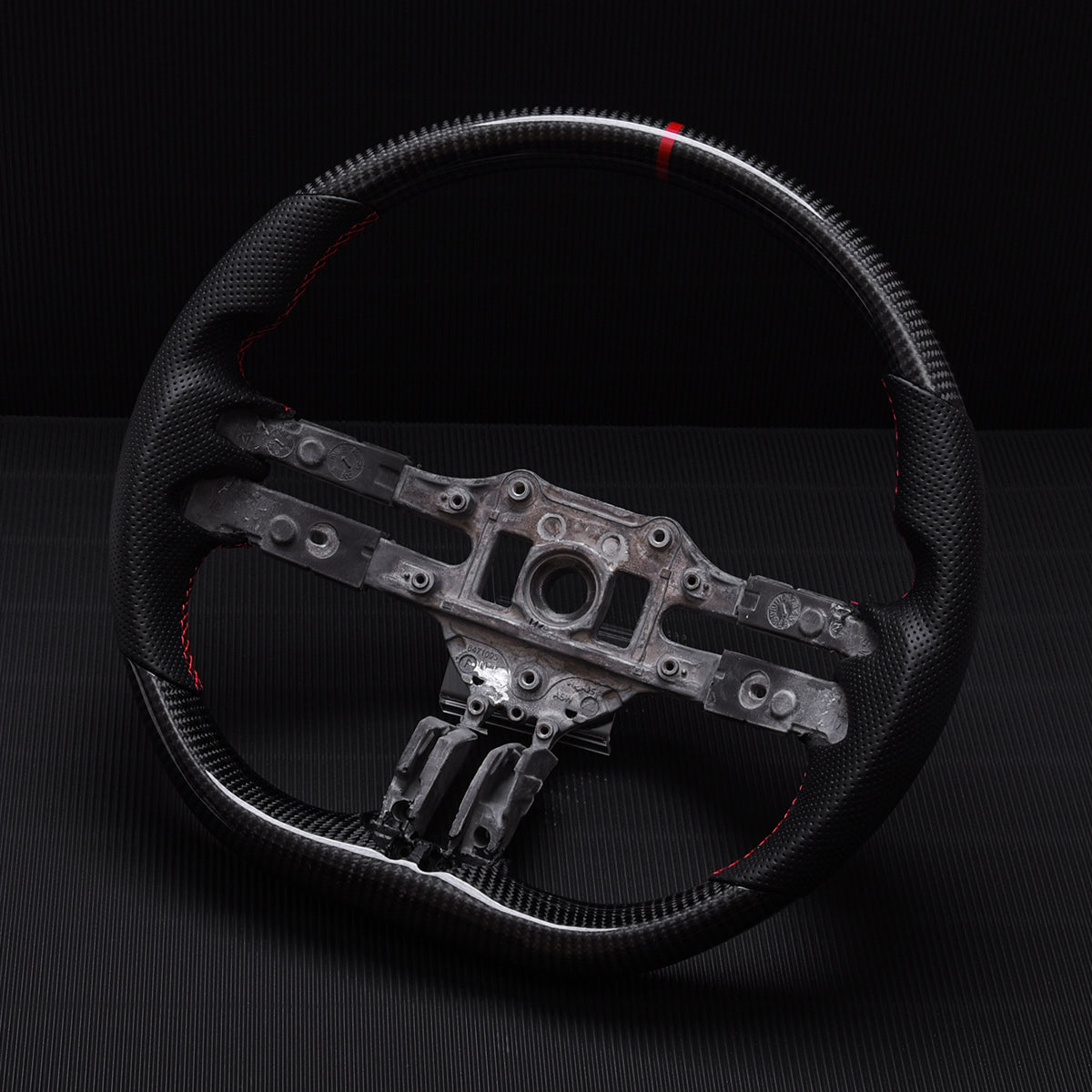Revolve Carbon Fiber Steering Wheel Mercedes-Benz AMG 2021-2023 - revolvesteering