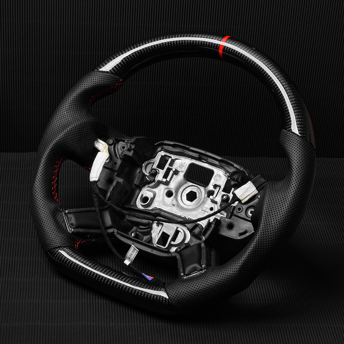 Revolve Carbon Fiber OEM Steering Wheel 2013-22 Land Rover Discovery SVR Defender L405 - revolvesteering