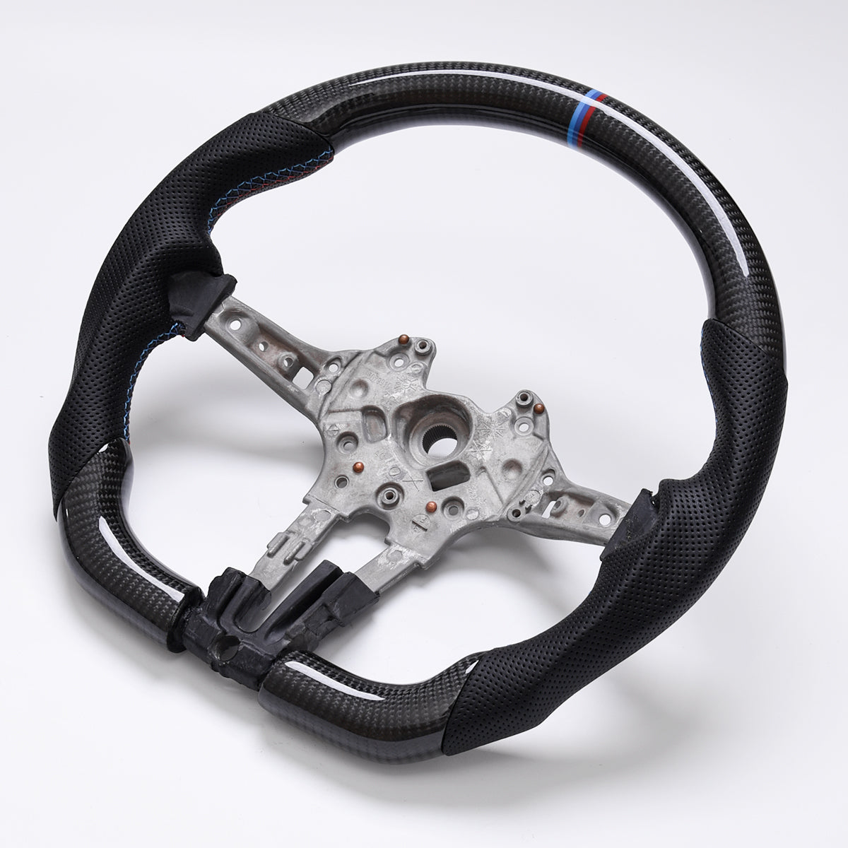 Revolve Carbon Fiber M Performance Steering Wheel | BMW M2 F87 M3 F80 M4 F82 F83 / 1 2 3 4 Series/X1 X2 X3 X4 X5 X6 - revolvesteering