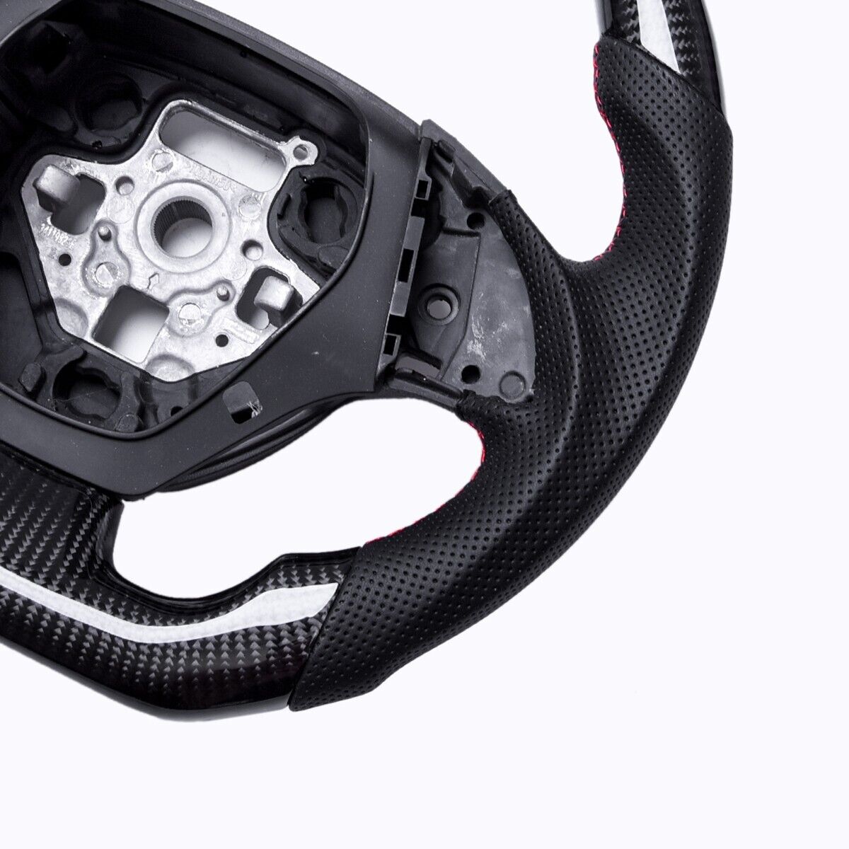 Revolve Carbon Fiber Steering Wheel Chevrolet Camaro 2016-2023 - revolvesteering